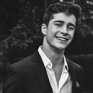 Meet your Posher, Thomas